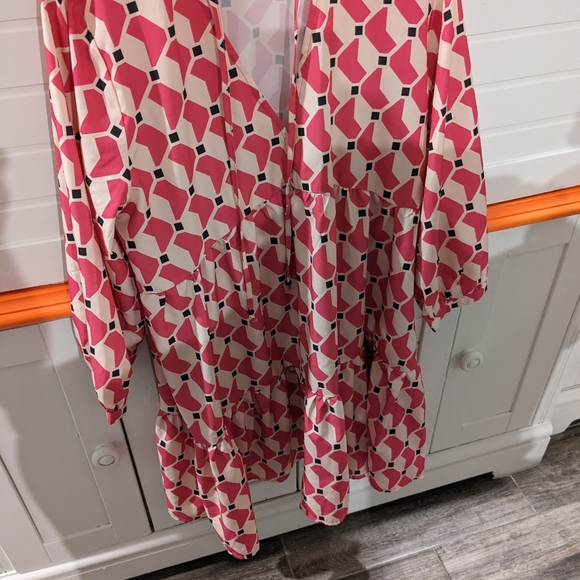 Sunday up medium pink and cream dress - Picture 1 of 2